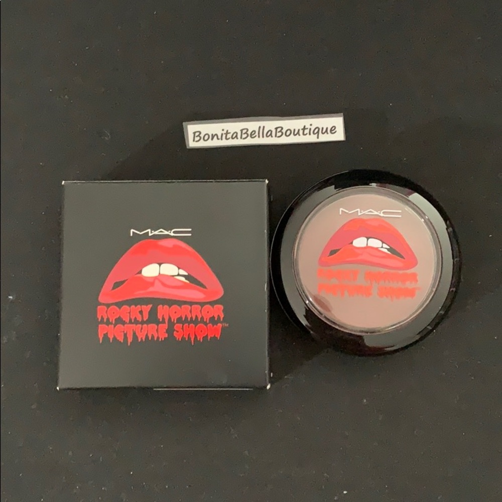 Mac rocky horror crazed imagination powder blush